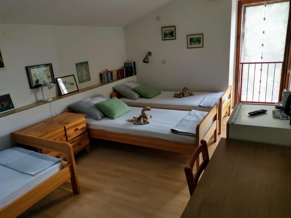 Guest House Accommodation Rupine Premantura Exterior photo