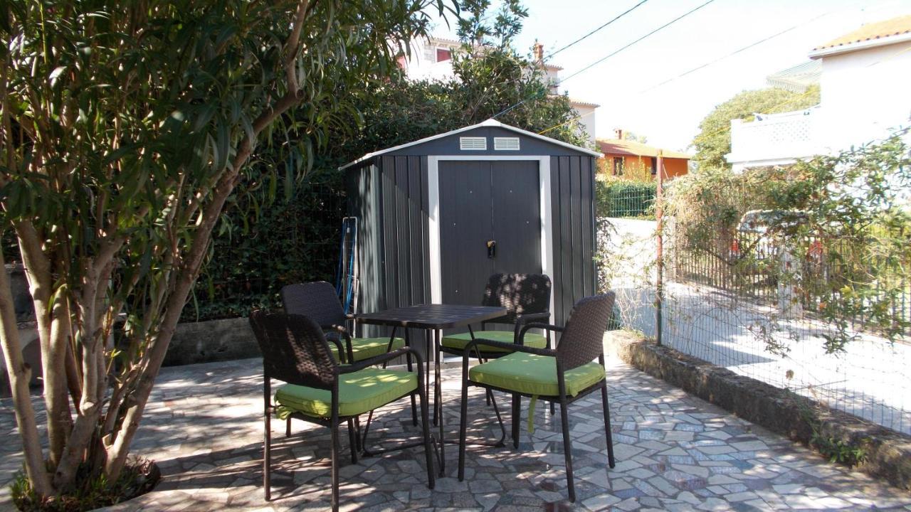 Guest House Accommodation Rupine Premantura Exterior photo